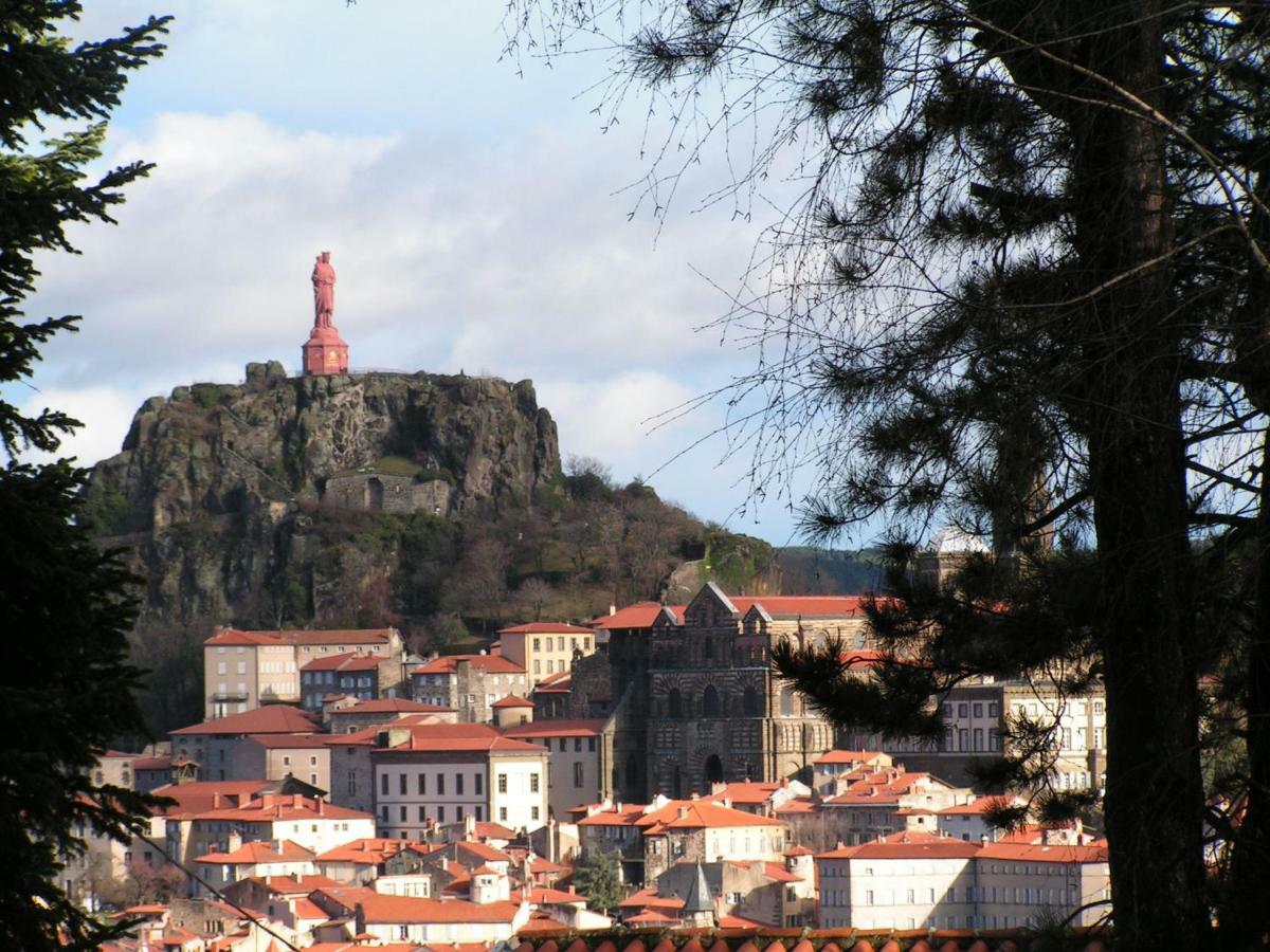 La Maison De Mireille Vila Le Puy-en-Velay Exterior foto